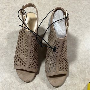 Lc Gemma tan putty women shoes